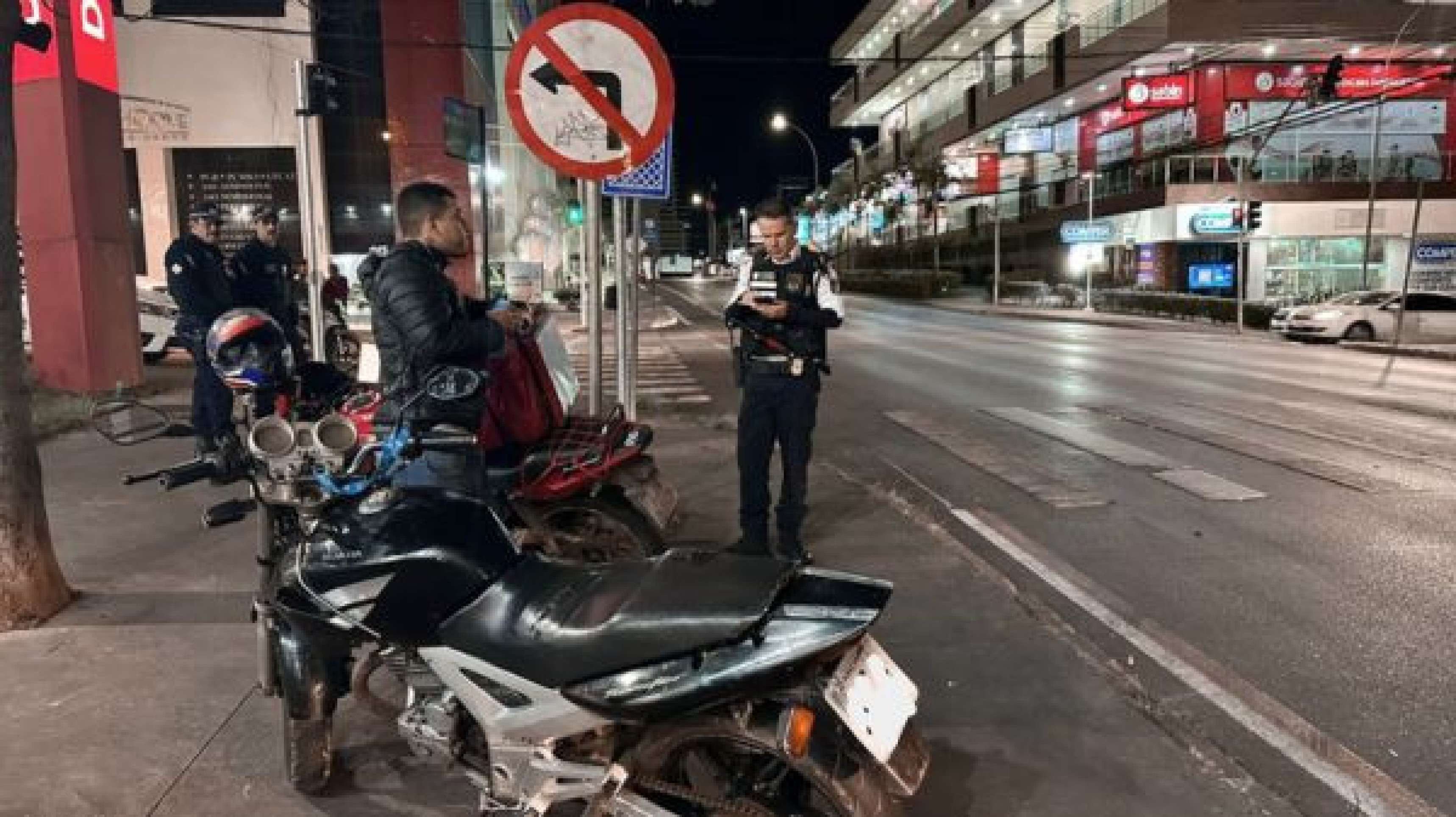 Operação Sossego faz 180 abordagens e 80 testes de bafômetros em Águas Claras