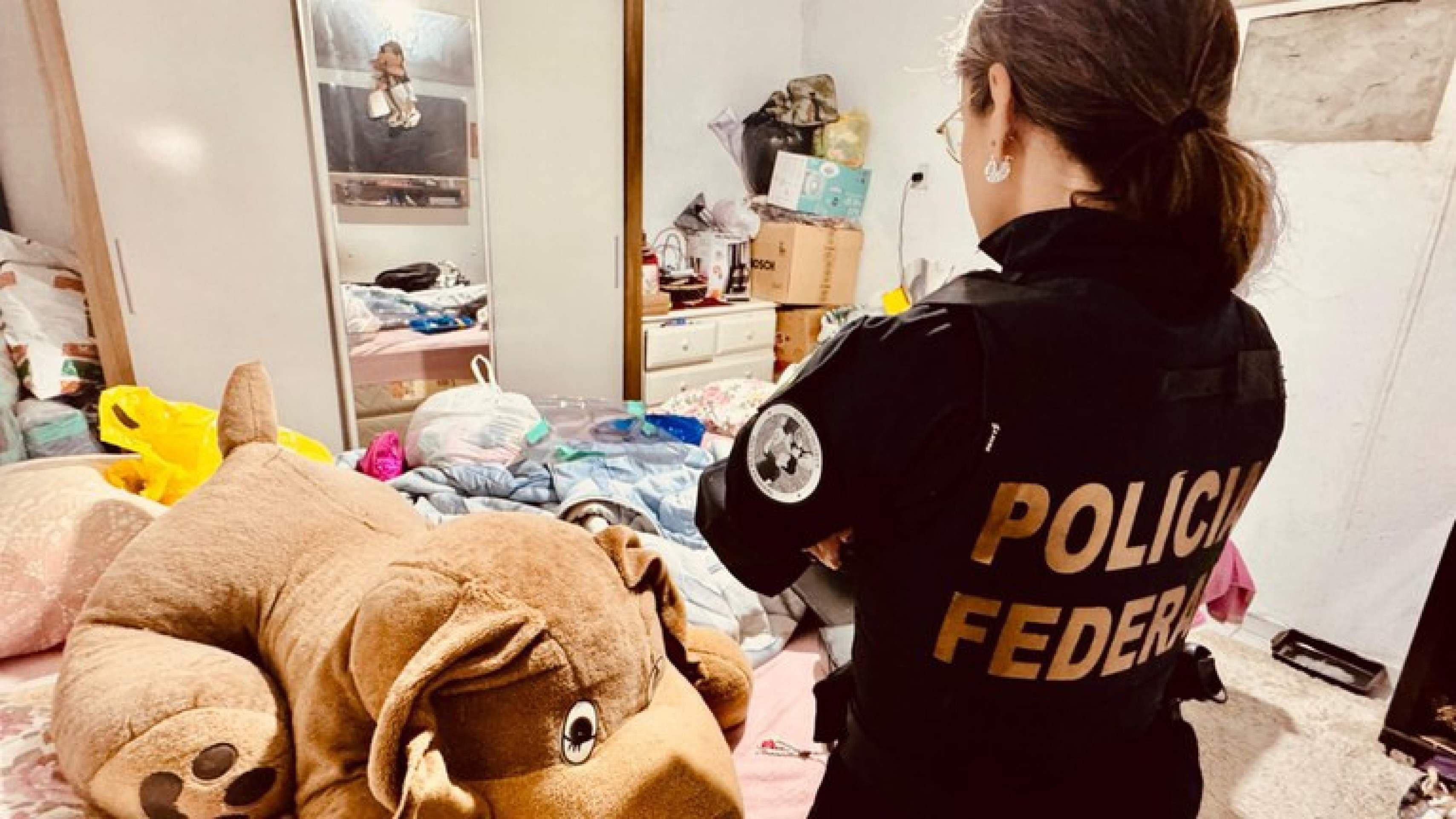 Operação da PF mira abusadores sexuais de crianças e adolescentes Operação da PF mira abusadores sexuais de crianças e adolescentes
