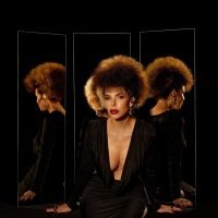 Todas elas apresenta as dimensões inusitadas da 
mato-grossense Vanessa 
da Mata

 -  (crédito: Priscila Prade)