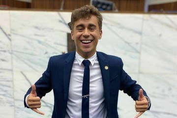 Apoiador de Bolsonaro, o deputado federal Nikolas Ferreira (PL-MG) tambÃ©m repercutiu a possÃ­vel candidatura do sertanejo. â??Gente, que cachaÃ§a Ã© essa que o Gusttavo Lima tomou, que agora ele quer virar presidente?', questionou.
 -  (crédito: ReproduÃ§Ã£o redes sociais)