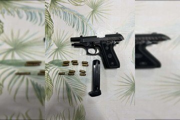 Arma encontrada durante as buscas -  (crédito: PCDF/Divulgação)