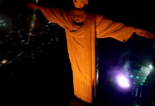Reprodução Cristo Redentor 