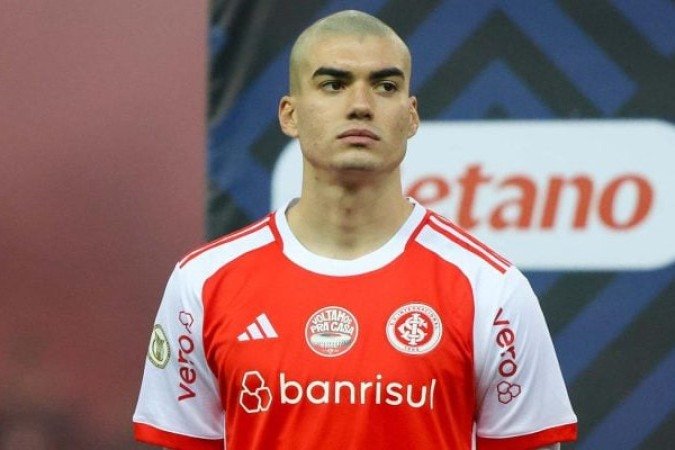LUCCA - Último a entrar em campo, substituiu Wesley aos 27 minutos. Participou pouco do jogo. SEM NOTA - Foto: Ricardo Duarte/Internacional