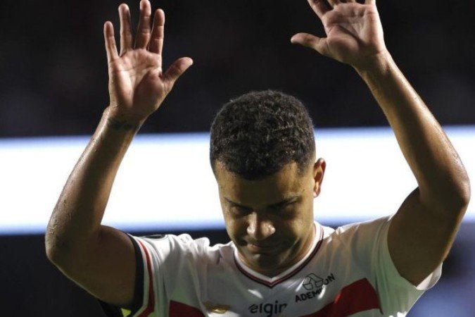 Alisson foi expulso com 16 minutos de jogo contra o Libertad - (crédito: Foto: Rubens Chiri e Paulo Pinto/Saopaulofc.net) Alisson foi expulso com 16 minutos de jogo contra o Libertad - (crédito: Foto: Rubens Chiri e Paulo Pinto/Saopaulofc.net)