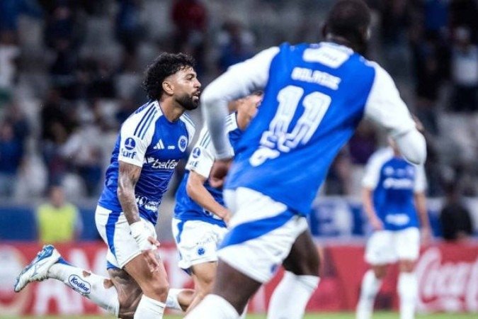 Gabigolcorre para comemorar o seu gol, o da vitória do Cruzeiro sobre o Palestino - (crédito: Foto: Gustavo Aleixo/Cruzeiro) Gabigolcorre para comemorar o seu gol, o da vitória do Cruzeiro sobre o Palestino - (crédito: Foto: Gustavo Aleixo/Cruzeiro)