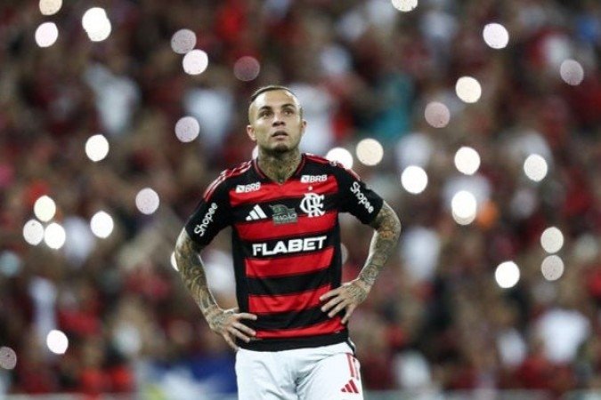 CEBOLINHA â?? Entrou no lugar de Michael aos 11 da etapa final. Apesar de duas boas jogadas, apareceu pouco no jogo. NOTA  5,0. Foto: Gilvan de Souza/Flamengo