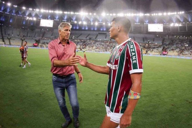 Renato Gaúcho e sua comissão preferiu poupar Thiago silva diante do Unión Española - (crédito: Foto: Marcelo Gonçalves/Fluminense) Renato Gaúcho e sua comissão preferiu poupar Thiago silva diante do Unión Española - (crédito: Foto: Marcelo Gonçalves/Fluminense)