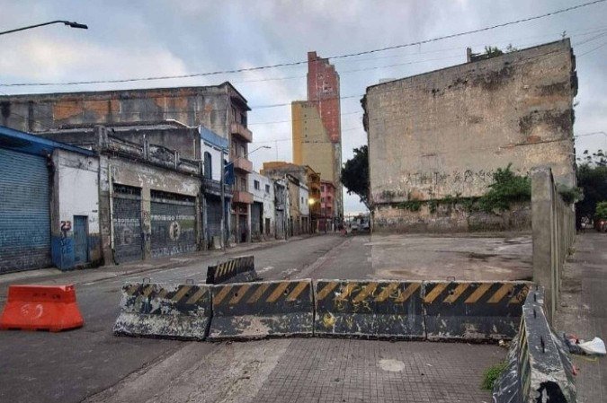 Rua dos Protestantes, uma das maiores concentrações de usuários da chamada Cracolândia, em São Paulo - (crédito: Reprodução/Instagram ) Rua dos Protestantes, uma das maiores concentrações de usuários da chamada Cracolândia, em São Paulo - (crédito: Reprodução/Instagram )