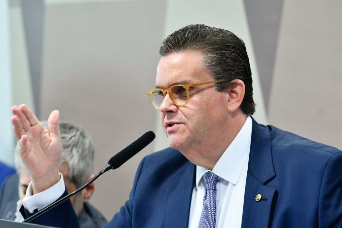 Wolney reforçou que o valor dos reembolsos virão, inicialmente, dos R$ 2,560 milhões bloqueados das entidades associativas, que realizaram os descontos - (crédito: Geraldo Magela/Agência Senado) Wolney reforçou que o valor dos reembolsos virão, inicialmente, dos R$ 2,560 milhões bloqueados das entidades associativas, que realizaram os descontos - (crédito: Geraldo Magela/Agência Senado)