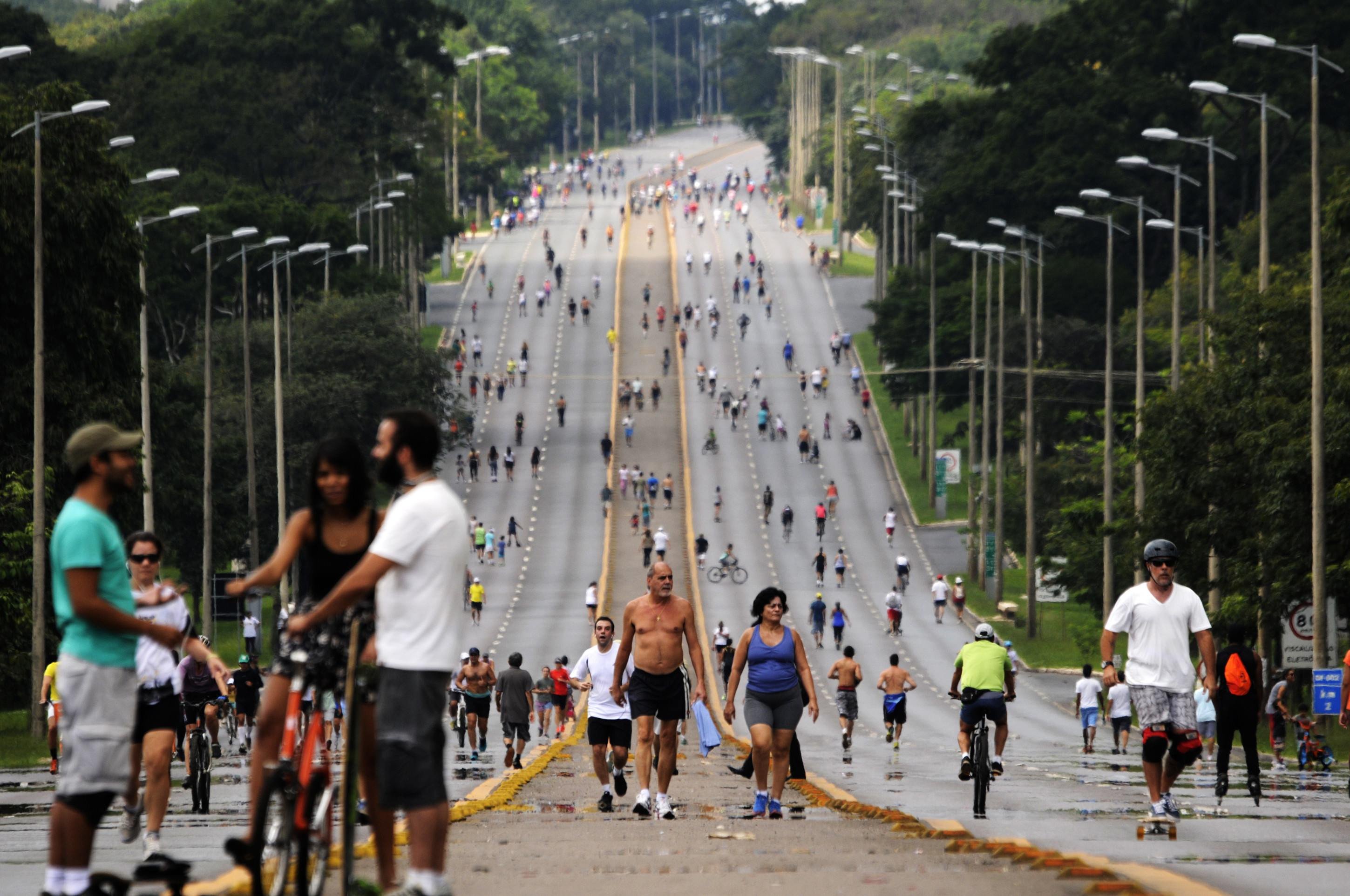 Um passeio pelo Eixão revela o DNA brasiliense