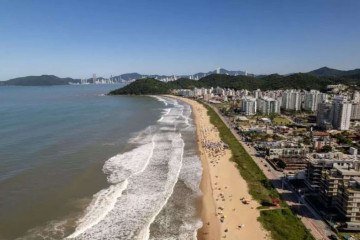 Itajaí se destaca como destino turístico em Santa Catarina, oferecendo belezas naturais e uma variedade de serviços de alta qualidade - (crédito: Reprodução) Itajaí se destaca como destino turístico em Santa Catarina, oferecendo belezas naturais e uma variedade de serviços de alta qualidade - (crédito: Reprodução)