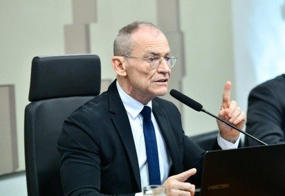 Fabiano Contarato fala em 'chegar às entranhas' do esquema -  (crédito: Geraldo Magela/Agência Senado)