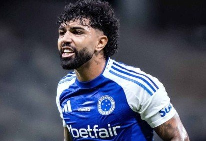 Paulo Azeredo se desculpa publicamente com Gabigol após polêmica -  (crédito: Foto: Gustavo Aleixo / Cruzeiro)