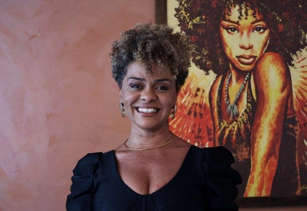  Bruna Gaston CB/DA Press