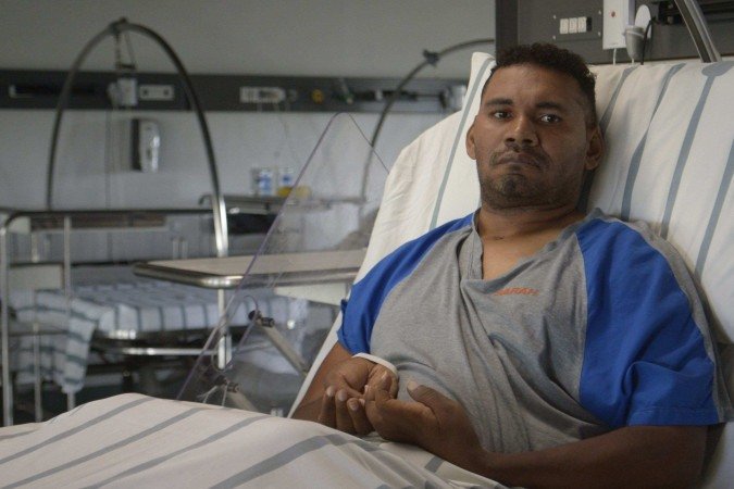 Josiel Fernandes, 38 anos, ficou tetraplégico ao sofrer um acidente de trânsito: Josiel Fernandes, 38 anos, ficou tetraplégico ao sofrer um acidente de trânsito: