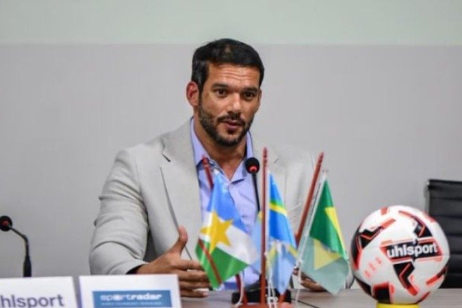 Samir Xaud é o segundo mandatário mais novo nas federações do Brasil - (crédito: Foto: Divulgação/FRF) Samir Xaud é o segundo mandatário mais novo nas federações do Brasil - (crédito: Foto: Divulgação/FRF)