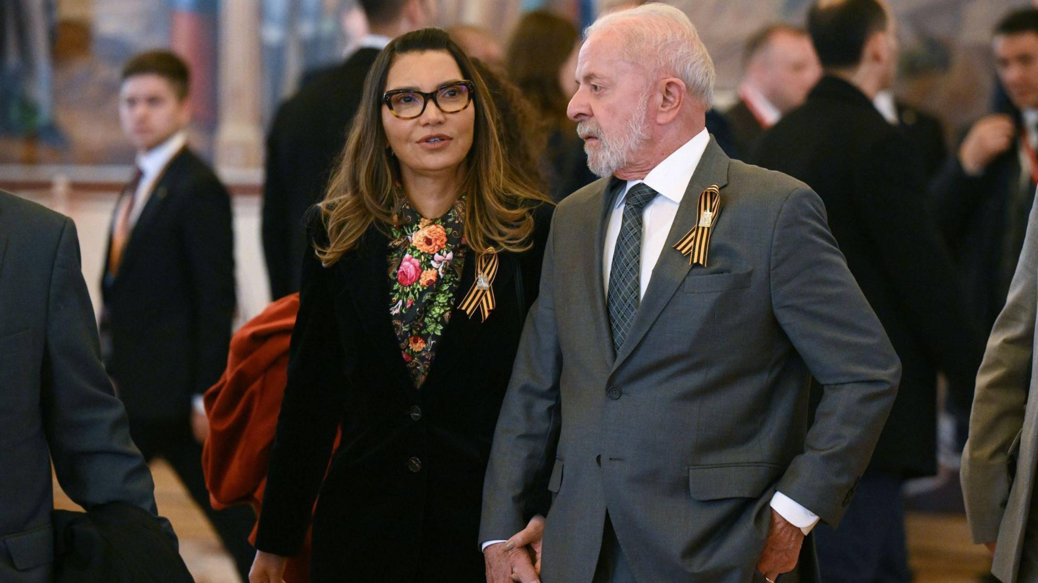 Todas as especialistas ouvidas pela BBC News Brasil disseram avaliar que um dos elementos que também ajuda a explicar o escrutínio sobre Janja é o machismo -  (crédito: Adriano Machado/Reuters)