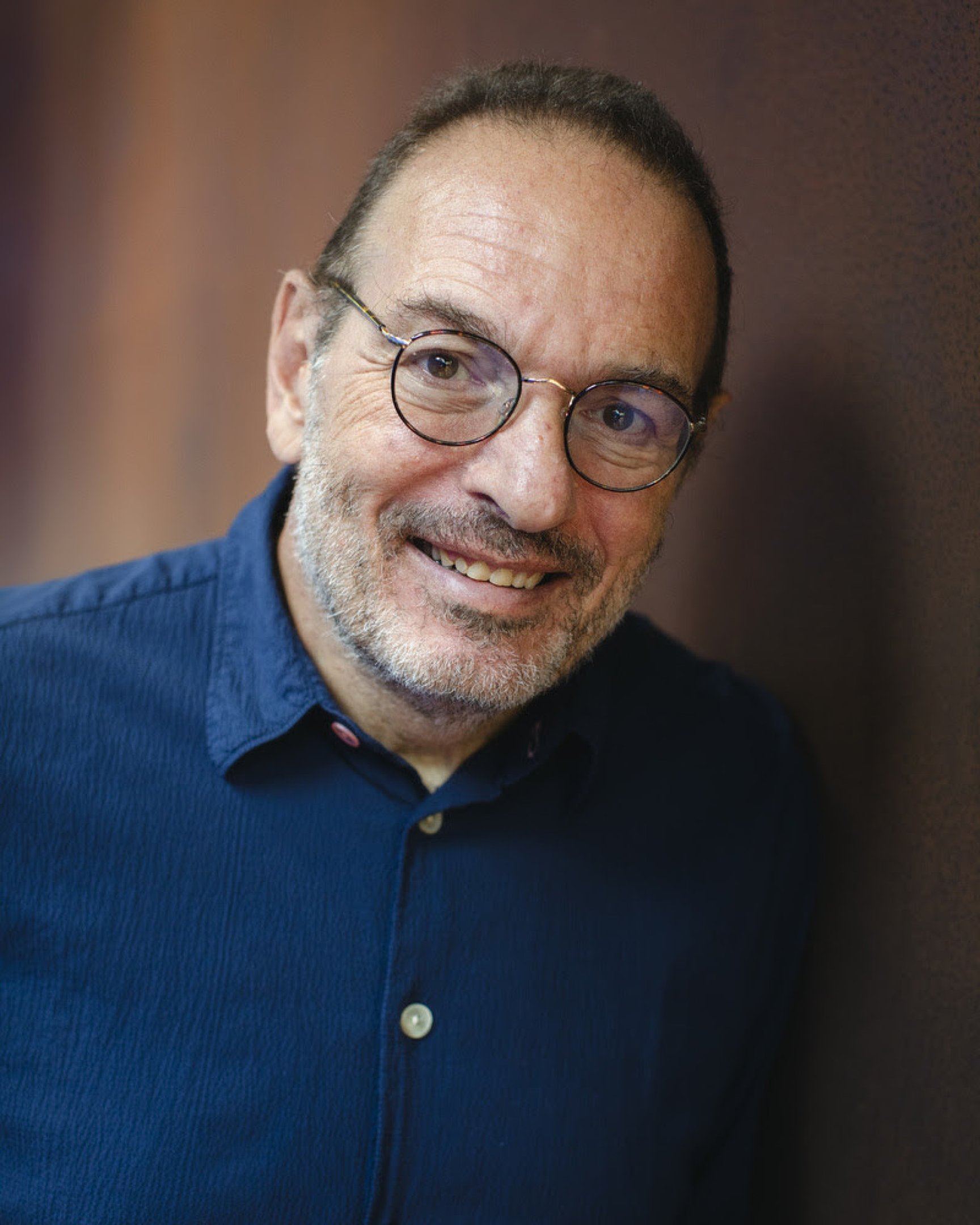 Roda Viva entrevista Luis Schwarcz, fundador da Companhia das Letras