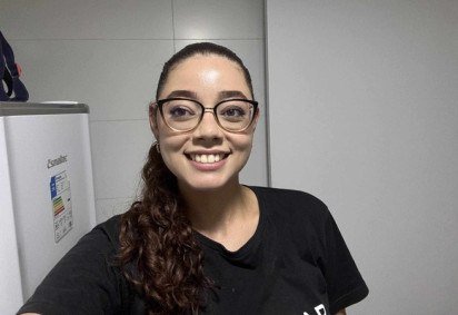 Ex-aluna de escola pública, Maria Clara Dantas foi aprovada em universidades dos EUA e da Inglaterra - (crédito: Maria Clara Dantas/Reprodução) Ex-aluna de escola pública, Maria Clara Dantas foi aprovada em universidades dos EUA e da Inglaterra - (crédito: Maria Clara Dantas/Reprodução)