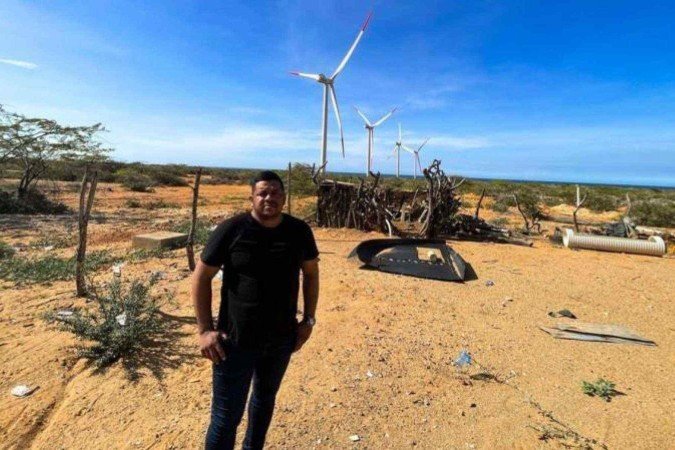 O parque eólico de Guajira 1 fica muito perto da casa de José Luis Iguarán - (crédito: Catherine Ellis) O parque eólico de Guajira 1 fica muito perto da casa de José Luis Iguarán - (crédito: Catherine Ellis)