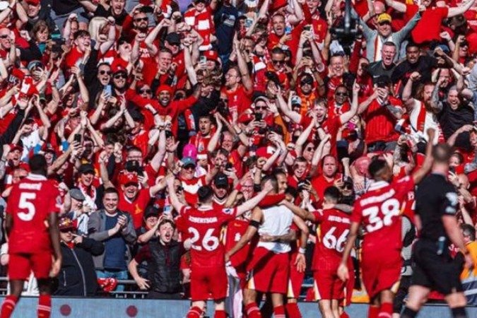 Campeão inglês, Liverpool apenas cumpre tabela - (crédito: Divulgação/Liverpool) Campeão inglês, Liverpool apenas cumpre tabela - (crédito: Divulgação/Liverpool)