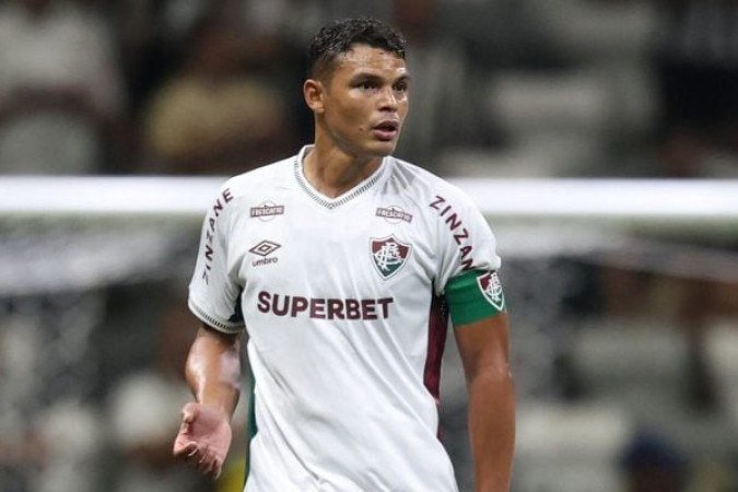 THIAGO SILVA - Sempre importante no setor tricolor, apesar do gol sofrido. Usou da experiência para bloquear finalização de Taliari após erro de Fábio na reposição de bola. Nota: 6,5 - Foto: Divulgção/FFC