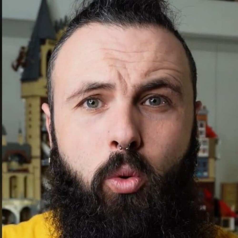 Segundo o influenciador, o método chama-se “4-7-8” e é um recurso ao qual militares dos Estados Unidos recorrem em situações extremas. 
