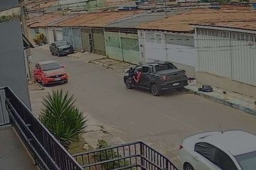 Câmera gravou ação violenta do criminoso: tiros na rua -  (crédito: PCDF/DivulgaÃ§Ã£o)