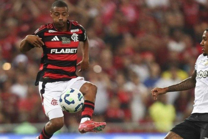 De la Cruz é mais um desfalque do Flamengo na temporada - (crédito: Foto: Gilvan de Souza / Flamengo) De la Cruz é mais um desfalque do Flamengo na temporada - (crédito: Foto: Gilvan de Souza / Flamengo)