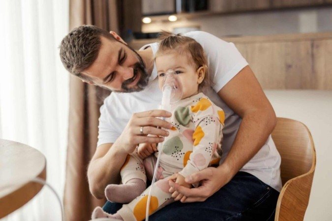 A bronquiolite afeta principalmente bebês com menos de dois anos (Imagem: Dusan Petkovic | Shutterstock) - (crédito: EdiCase) A bronquiolite afeta principalmente bebês com menos de dois anos (Imagem: Dusan Petkovic | Shutterstock) - (crédito: EdiCase)