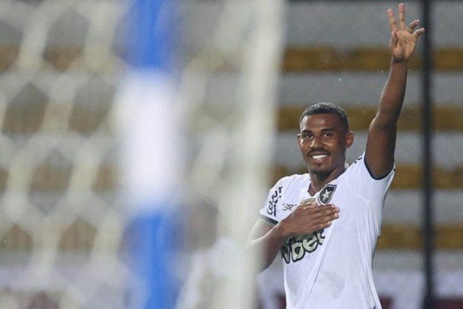 Cuiabano vive grande temporada pelo Botafogo - (crédito: Foto: Vitor Silva/Botafogo) Cuiabano vive grande temporada pelo Botafogo - (crédito: Foto: Vitor Silva/Botafogo)