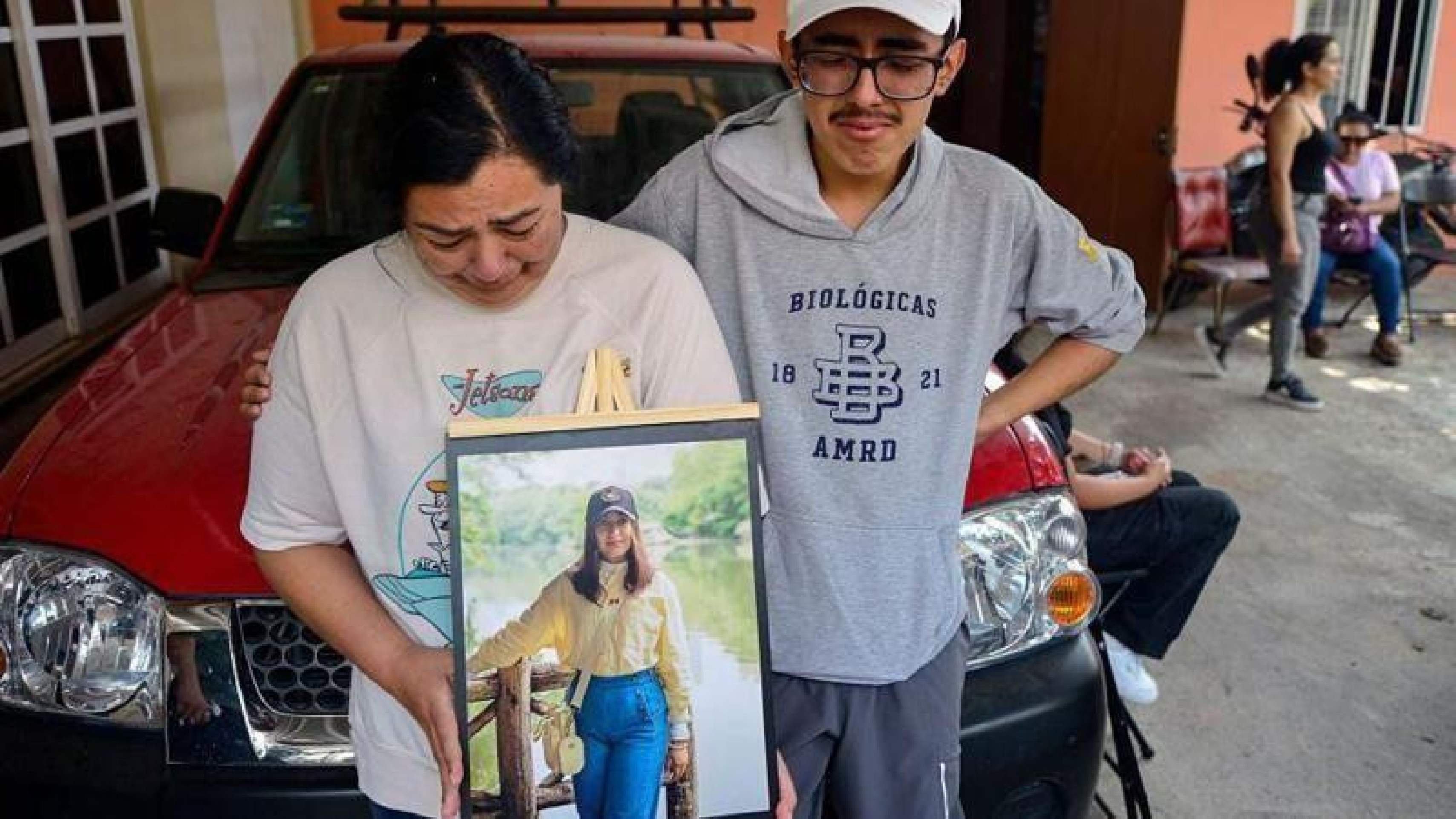 O corpo de América Sánchez está sendo trasladado para sua cidade-natal de Xalapa -  (crédito: Reuters)