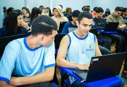 A meta do projeto é certificar 15 mil alunos, em cinco estados e no DF.   -  (crédito: Divulgação)