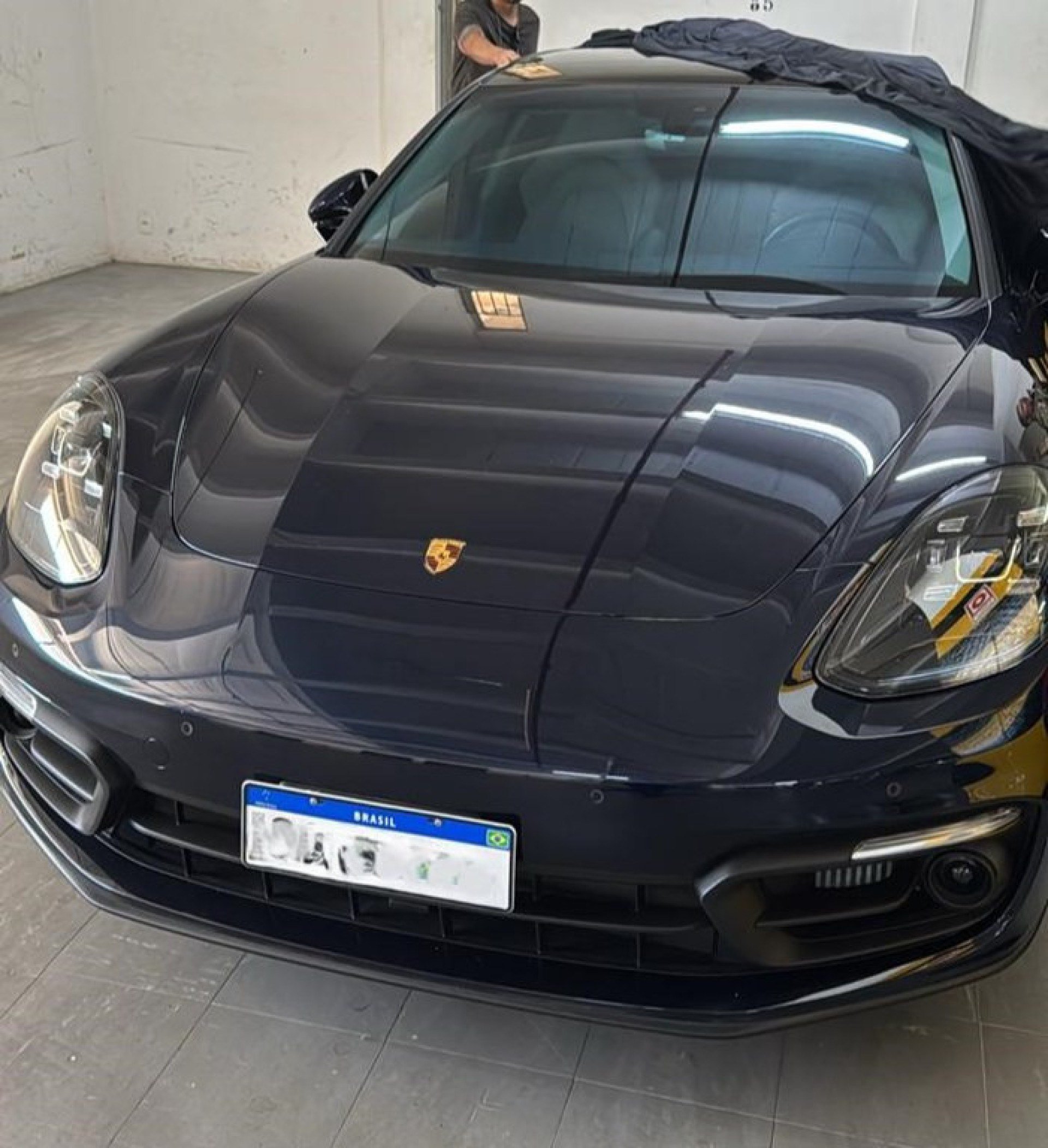 Polícia Federal apreendeu carros de luxo do Careca do INSS, suspeito em participar da fraude no INSS