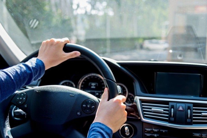 Em muitos casos, a CNH brasileira é suficiente, mas ter a PID é sempre uma precaução inteligente - (crédito: baona de Getty Images Signature) Em muitos casos, a CNH brasileira é suficiente, mas ter a PID é sempre uma precaução inteligente - (crédito: baona de Getty Images Signature)