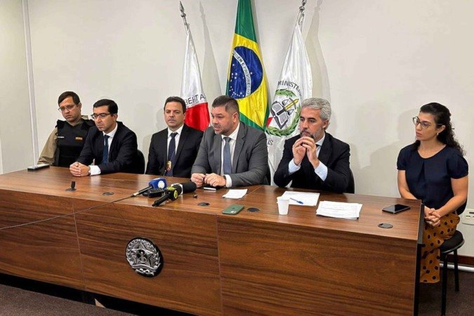 As autoridades revelaram que o crime foi cometido por dois adolescentes da mesma idade e colegas de classe da vítima - (crédito: Theo Filipe/MPMG) As autoridades revelaram que o crime foi cometido por dois adolescentes da mesma idade e colegas de classe da vítima - (crédito: Theo Filipe/MPMG)