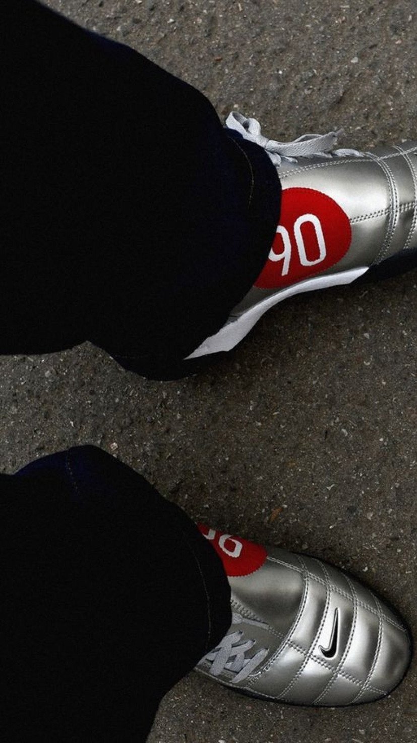 A Total 90 foi relançada pela Nike neste ano -  (crédito: Reprodução/ Pinterest)