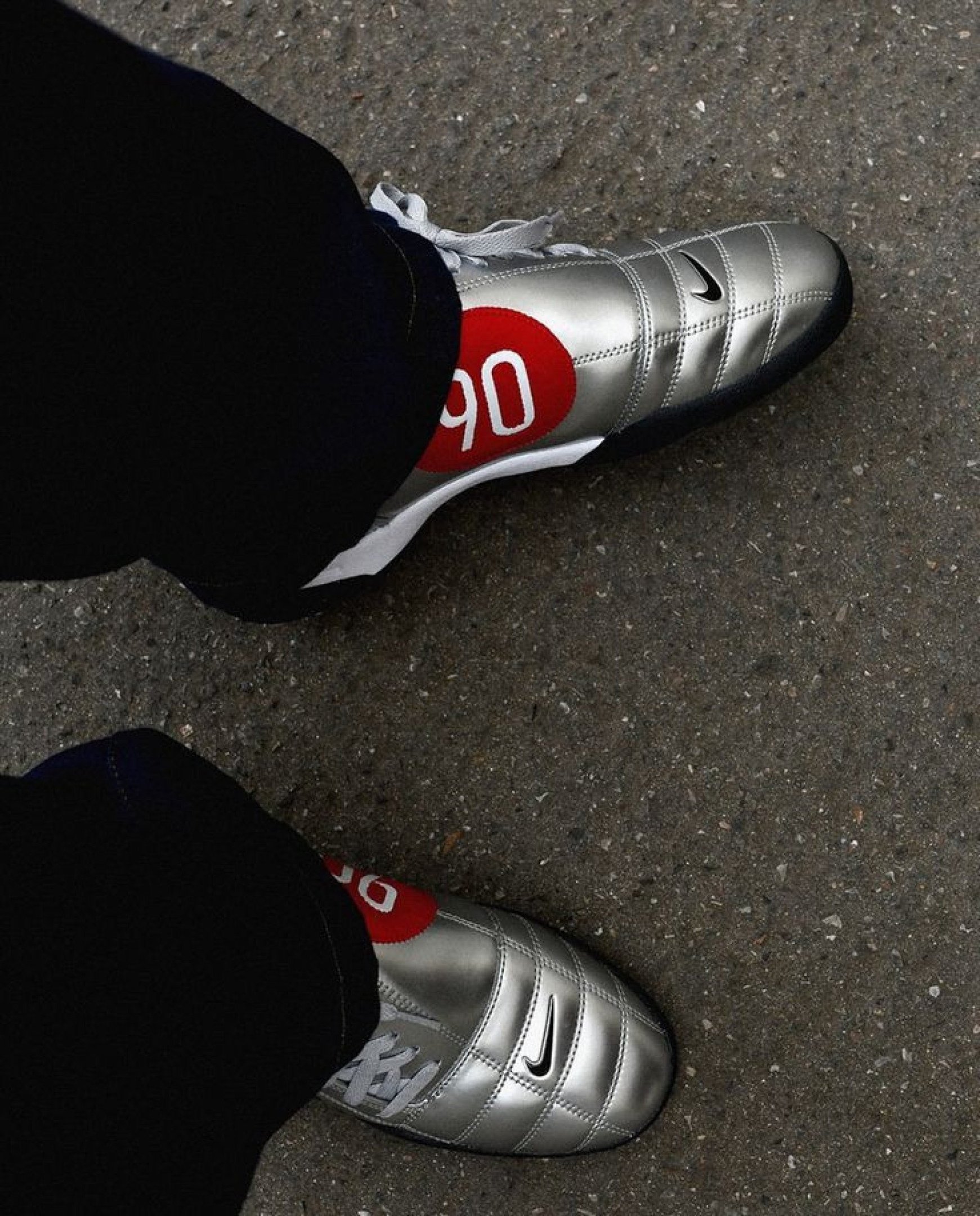 Look com chuteira é a nova febre do momento e você não leu errado!