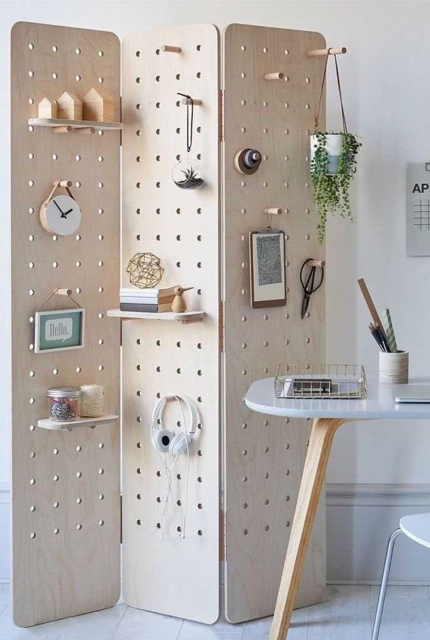 Mobiliários com mais de uma função podem otimizar o espaço dividido