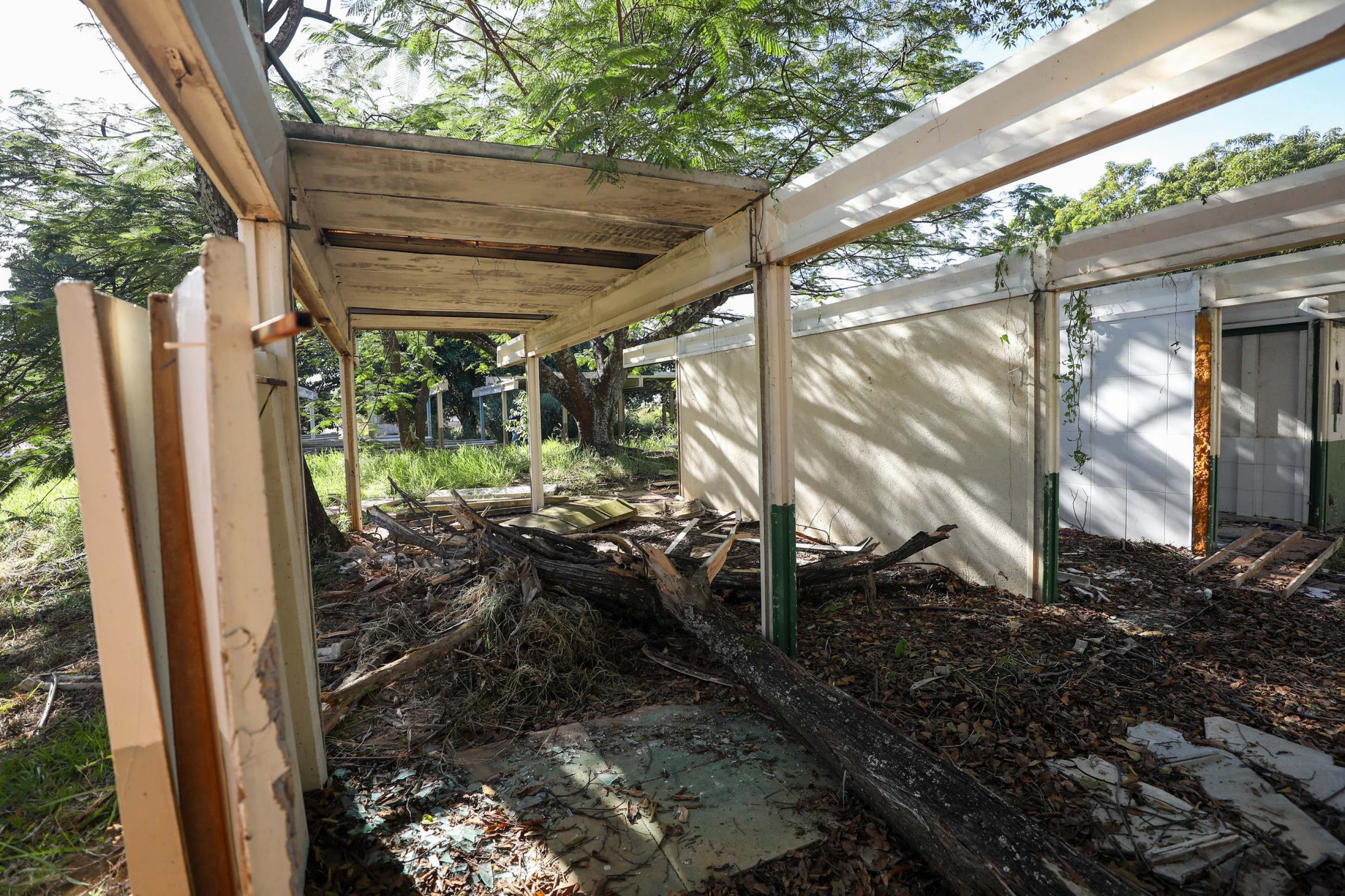 Assinada ordem de serviço para a reconstrução do CEF 01 da Candangolândia