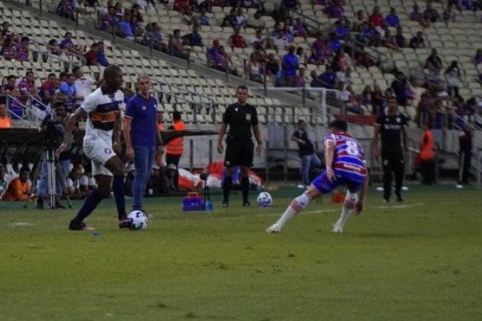 Fortaleza e Retrô mediram forças na noite desta quarta, na Arena Castelão, pela Copa do Brasil - (crédito: Foto: Divulgação / Retrô) Fortaleza e Retrô mediram forças na noite desta quarta, na Arena Castelão, pela Copa do Brasil - (crédito: Foto: Divulgação / Retrô)
