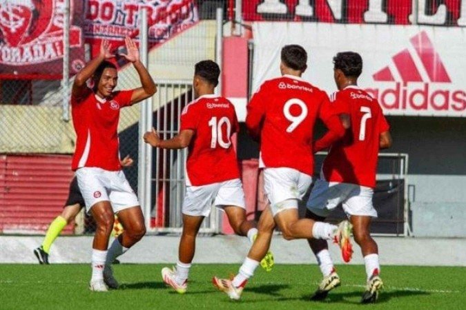 Inter venceu o Botafogo. Antes do jogo, era o lanterna - (crédito: Foto: Divulgação/Celeiro de Ases) Inter venceu o Botafogo. Antes do jogo, era o lanterna - (crédito: Foto: Divulgação/Celeiro de Ases)