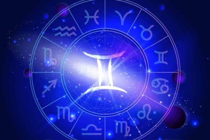 As pessoas do signo de Gêmeos são leves, descontraídas, divertidas e mutáveis (Imagem: NadezhdaShu | Shutterstock)
- (crédito: EdiCase) As pessoas do signo de Gêmeos são leves, descontraídas, divertidas e mutáveis (Imagem: NadezhdaShu | Shutterstock)
- (crédito: EdiCase)
