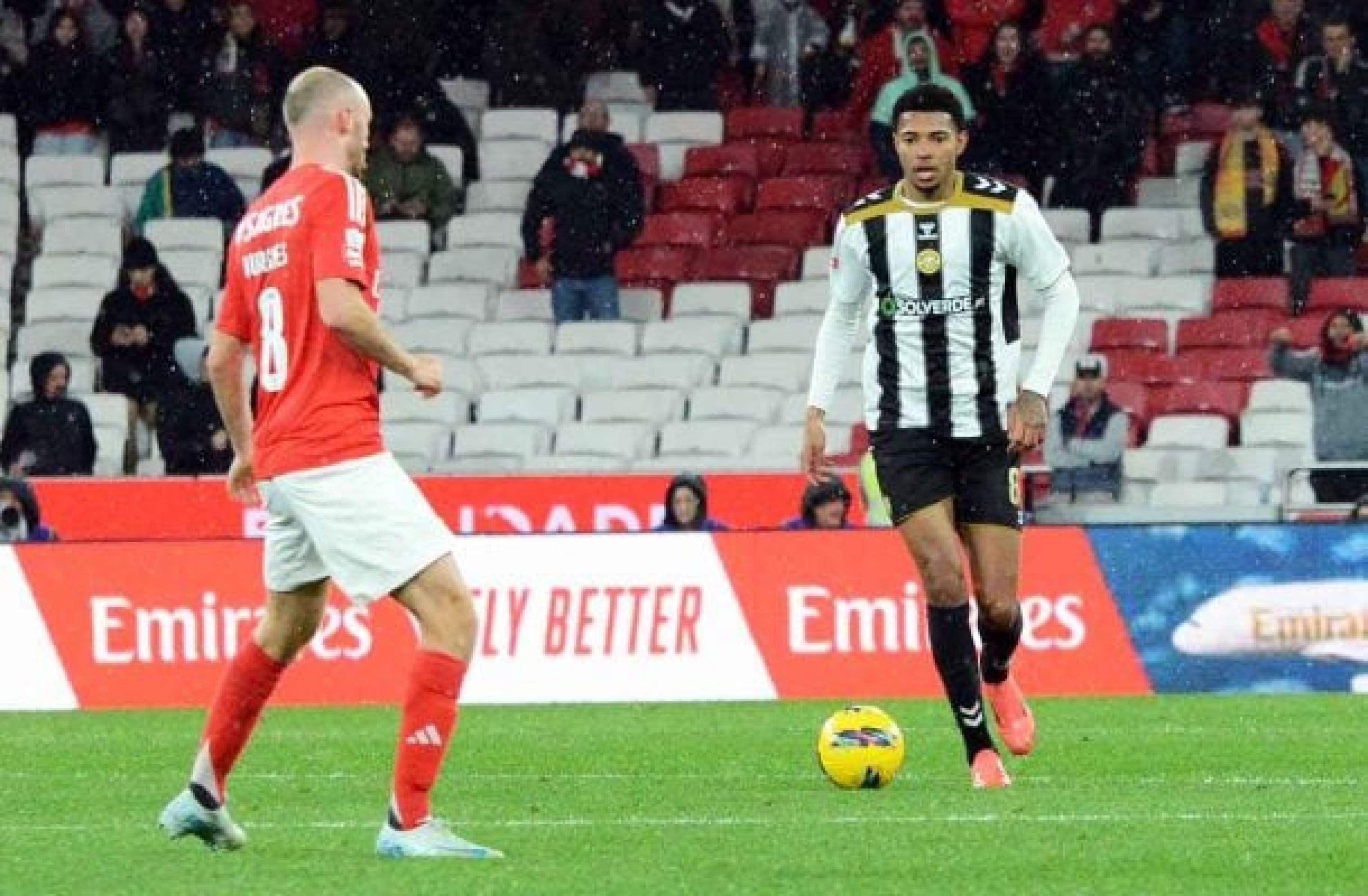 Volante emprestado pelo Internacional ganha destaque na Europa