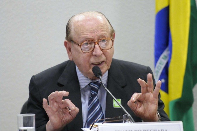 Evanildo Bechara durante audiência pública no Senado Federal para debater o Acordo Ortográfico da Língua Portuguesa - (crédito: Edilson Rodrigues/Agência Senado) Evanildo Bechara durante audiência pública no Senado Federal para debater o Acordo Ortográfico da Língua Portuguesa - (crédito: Edilson Rodrigues/Agência Senado)