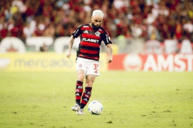 Michael não conseguiu se firmar no time titular do Flamengo - (crédito: Foto: Adriano Fontes/Flamengo) Michael não conseguiu se firmar no time titular do Flamengo - (crédito: Foto: Adriano Fontes/Flamengo)