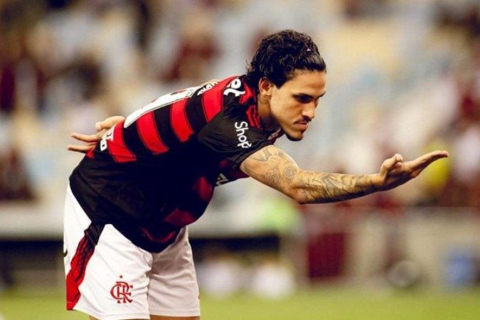 Pedro celebra o seu gol ao seu estilo. Enfim, após sete meses de inatividade e um mês do retorno, jogou os 90 minutos - (crédito: Adriano Fontes/Flamengo) Pedro celebra o seu gol ao seu estilo. Enfim, após sete meses de inatividade e um mês do retorno, jogou os 90 minutos - (crédito: Adriano Fontes/Flamengo)
