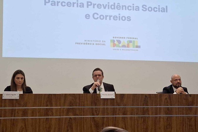 Wolney Queiroz anunciou, em coletiva nesta quinta-feira (22/5), que a nova fase do plano de ação do governo começa oficialmente no dia 30 de maio, com atendimento em 4.730 agências dos Correios - (crédito: Fernanda Strickland /CB/DA.Press) Wolney Queiroz anunciou, em coletiva nesta quinta-feira (22/5), que a nova fase do plano de ação do governo começa oficialmente no dia 30 de maio, com atendimento em 4.730 agências dos Correios - (crédito: Fernanda Strickland /CB/DA.Press)