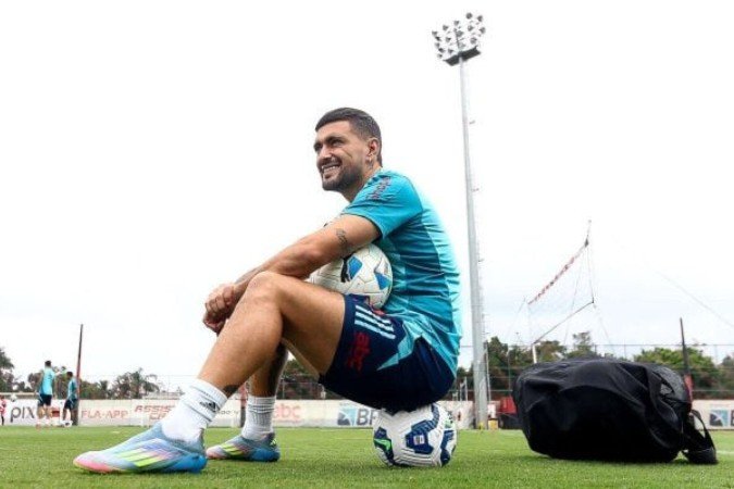Arrascaeta em treino nesta sexta-feira no Ninho do Urubu - (crédito: Foto: Adriano Fontes/Flamengo) Arrascaeta em treino nesta sexta-feira no Ninho do Urubu - (crédito: Foto: Adriano Fontes/Flamengo)