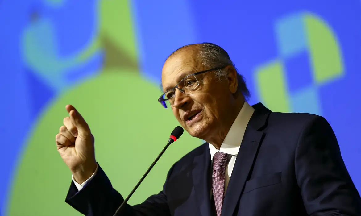 Alckmin diz que Sebastião Salgado ‘revelou as belezas e injustiças do mundo’ 